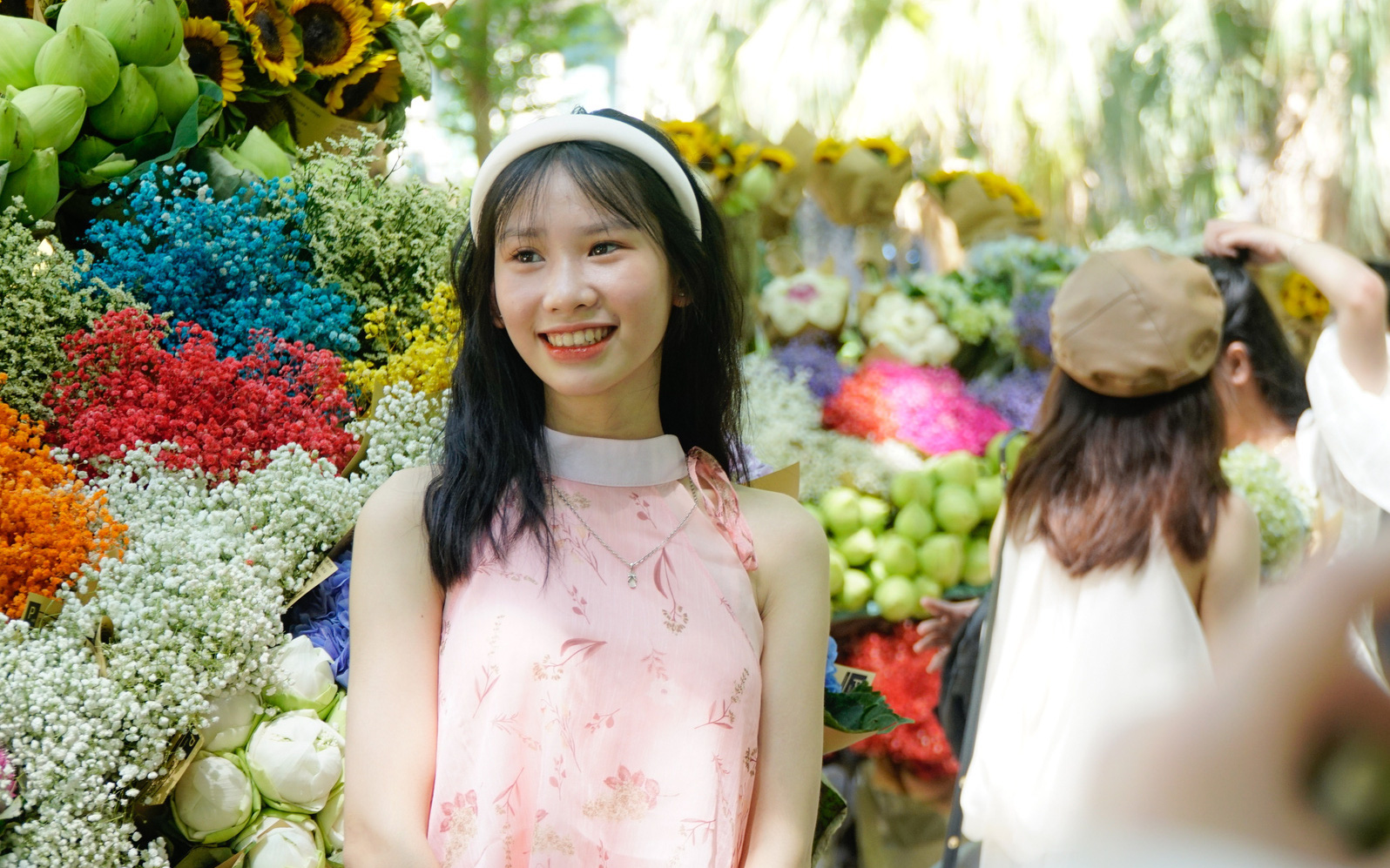 Dạo phố Lò Đúc, Hàng Chuối, cảm nhận một Hà Nội sâu lắng, thong thả - Ảnh 14.