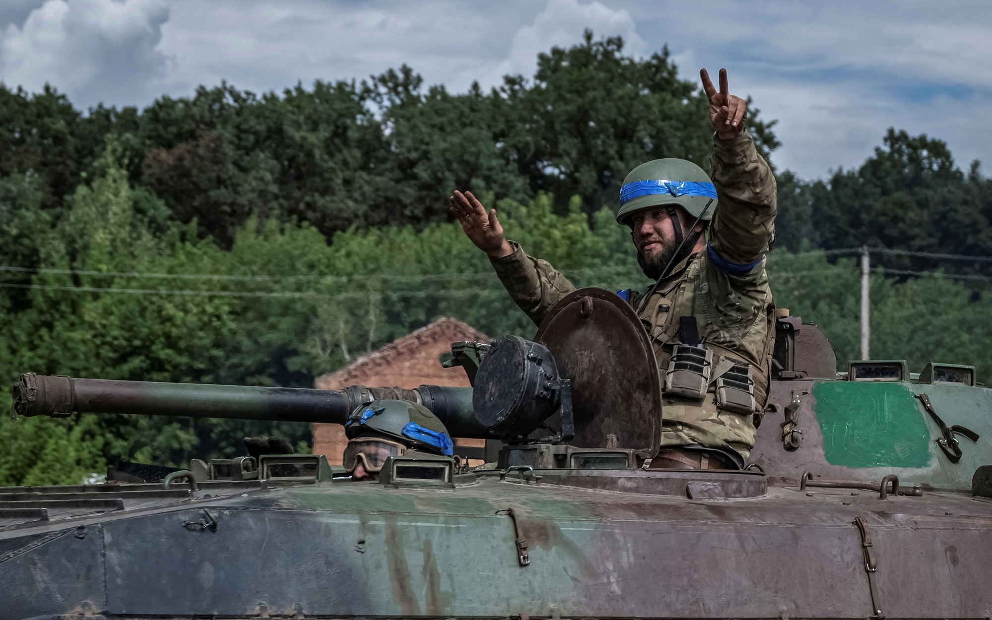 Cháy tháp giải nhiệt nhà máy điện hạt nhân, Nga - Ukraine đổ lỗi cho nhau- Ảnh 2. Tổng thống Zelensky thừa nhận Ukraine đang ở vùng Kursk, quyết tâm đòi lại công lý