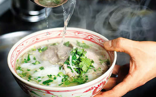 Người Việt tự hào về phở- Ảnh 8. Báo Hàn gọi tên 4 quán phở phải ăn khi đến Hà Nội