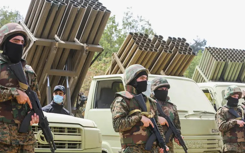 EU dọa trừng phạt quan chức Chính phủ Israel vì bạo lực ở Bờ Tây- Ảnh 2. Hezbollah tấn công các căn cứ quân sự ở miền bắc Israel