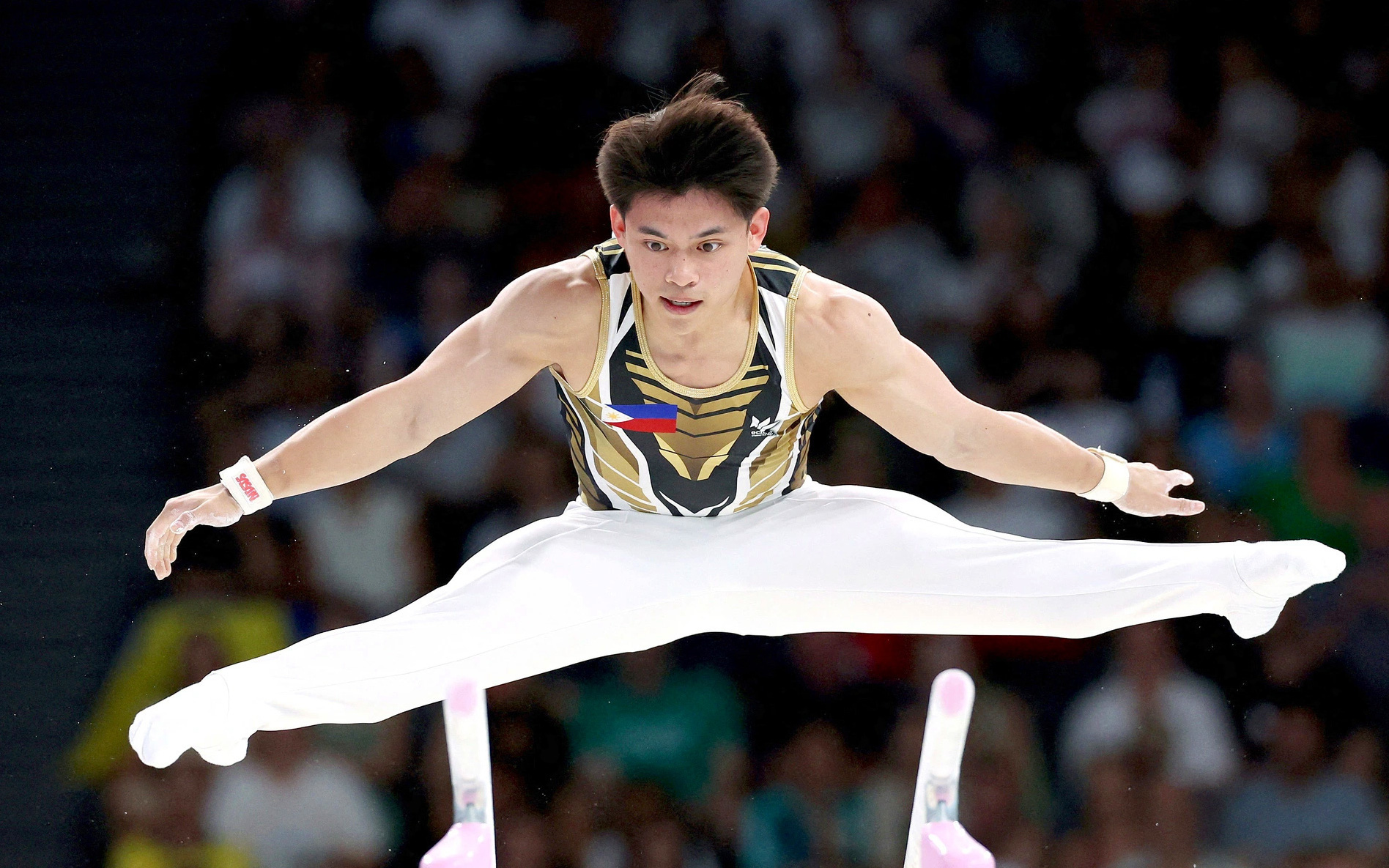 VĐV có tiền án hiếp dâm trẻ em muốn giải nghệ vì bị la ó tại Olympic- Ảnh 3. Olympic: Vì sao Philippines luôn sản sinh ngôi sao?