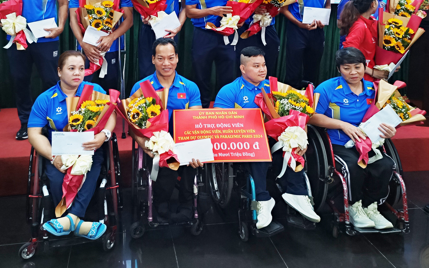 Xúc động chuyện cung thủ mang bụng bầu 7 tháng dự Paralympic 2024 - Ảnh 3.