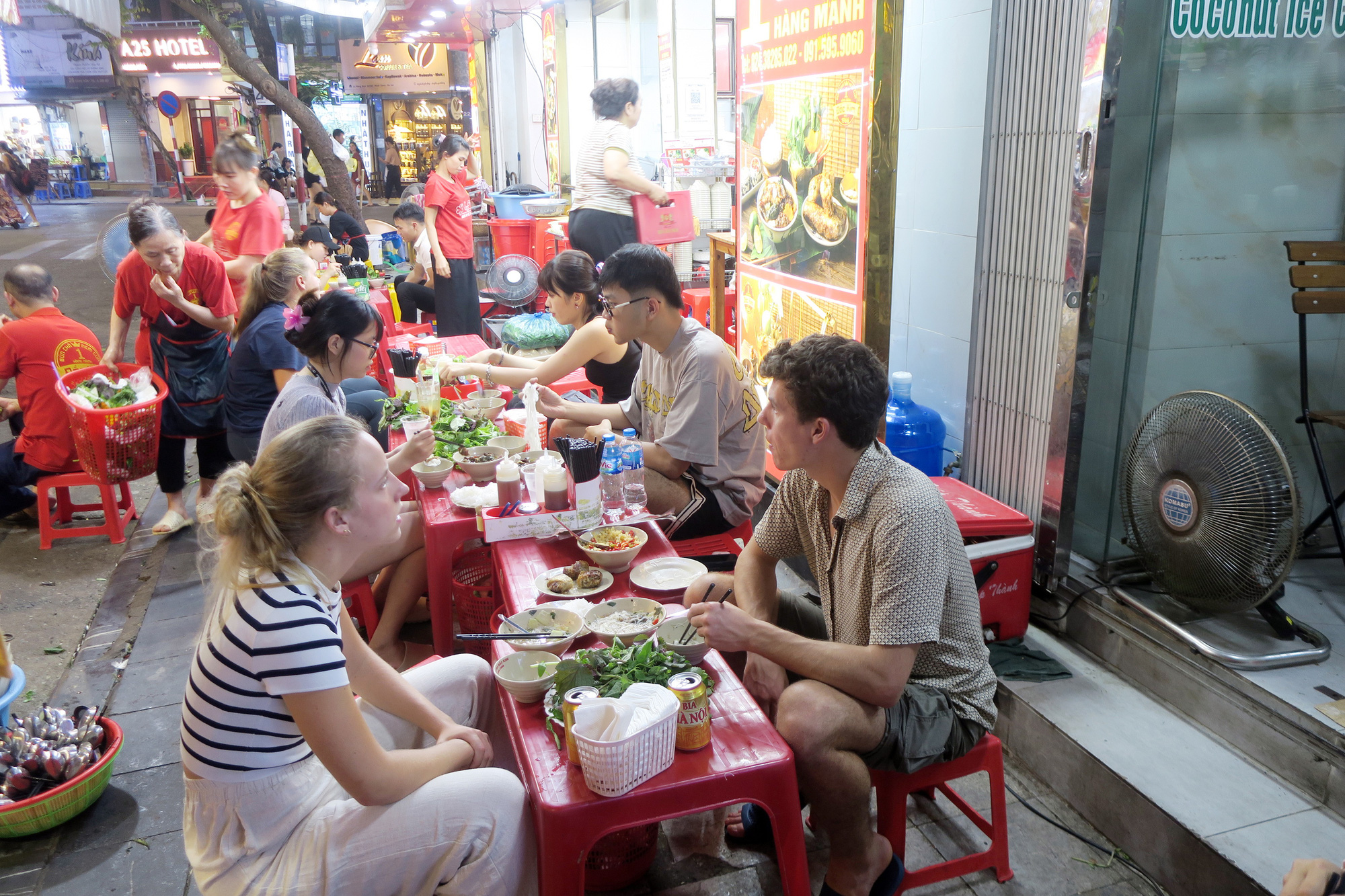 Tìm sản phẩm đặc thù cho du lịch đêm - Ảnh 2.