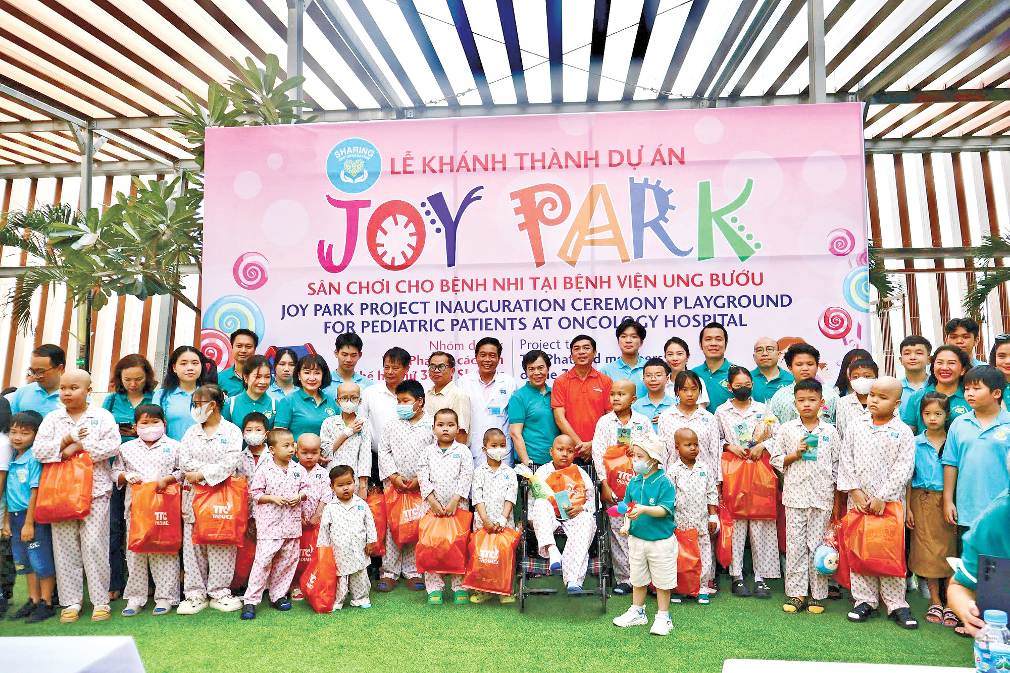 Biết bao yêu thương gửi vào sân chơi Joy Park- Ảnh 13.