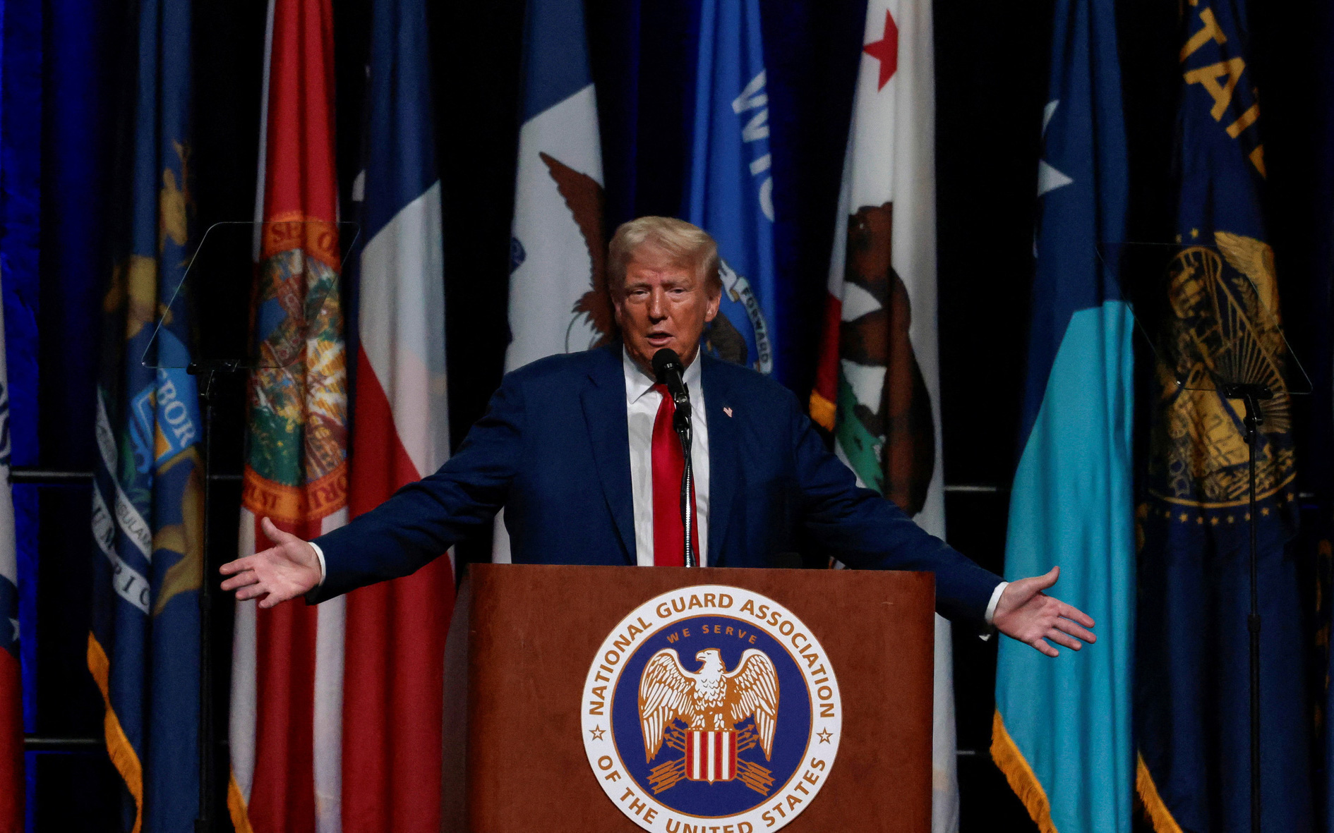 Tin tức thế giới 28-8: Ông Trump lại bị truy tố; Ukraine tạm ngưng trả nợ nước ngoài- Ảnh 2. Tin tức thế giới 28-8: Ông Trump lại bị truy tố; Ukraine tạm ngưng trả nợ nước ngoài - Ảnh 2.
