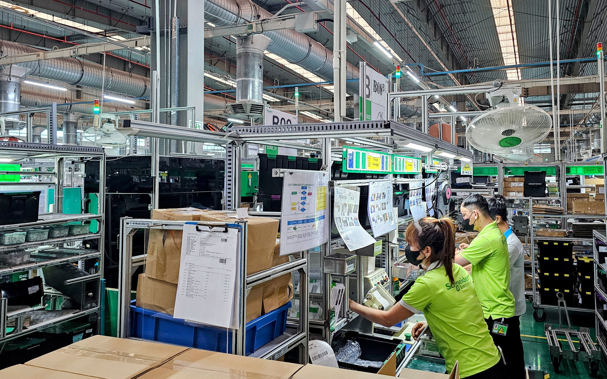Thủ tướng có thêm loạt chỉ đạo mới về hỗ trợ, tháo gỡ khó khăn cho doanh nghiệp - Ảnh 3.