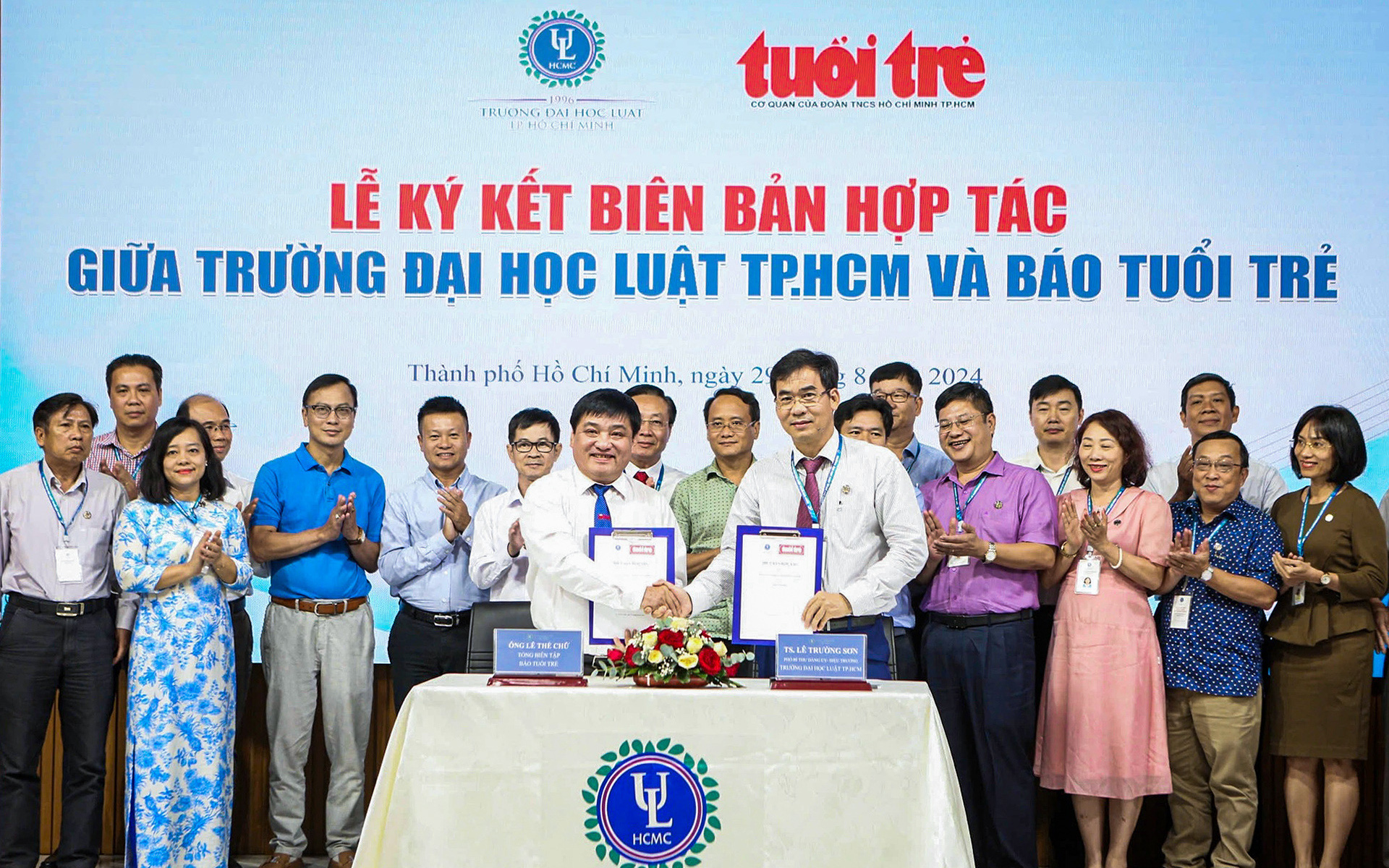 Sinh viên hào hứng học từ thực tế, có nhiều sản phẩm đăng báo Tuổi Trẻ - Ảnh 9.