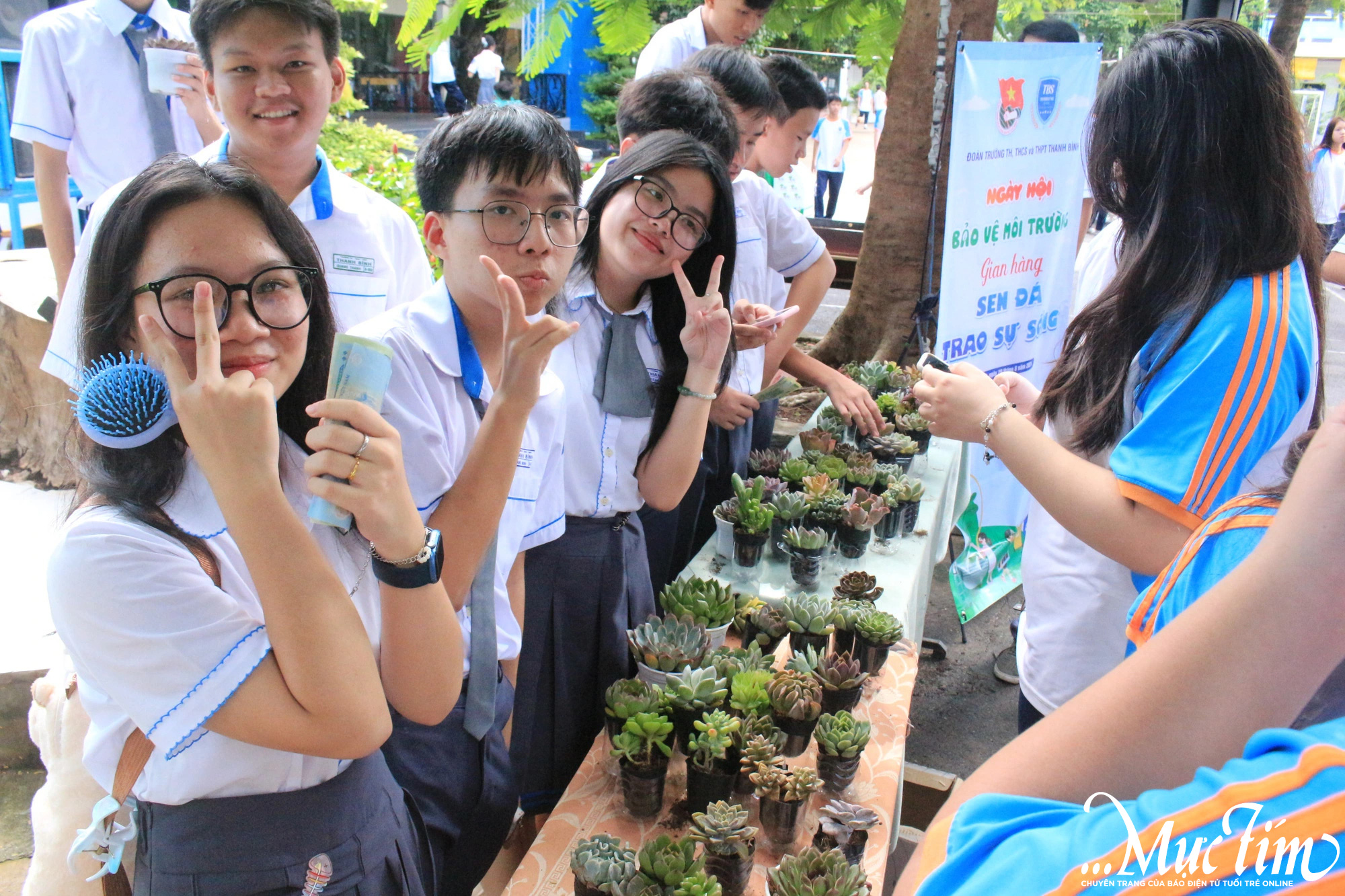 Teen Trường TH-THCS-THPT Thanh Bình tự tin diện trang phục làm từ ni lông, giấy cũ- Ảnh 9.