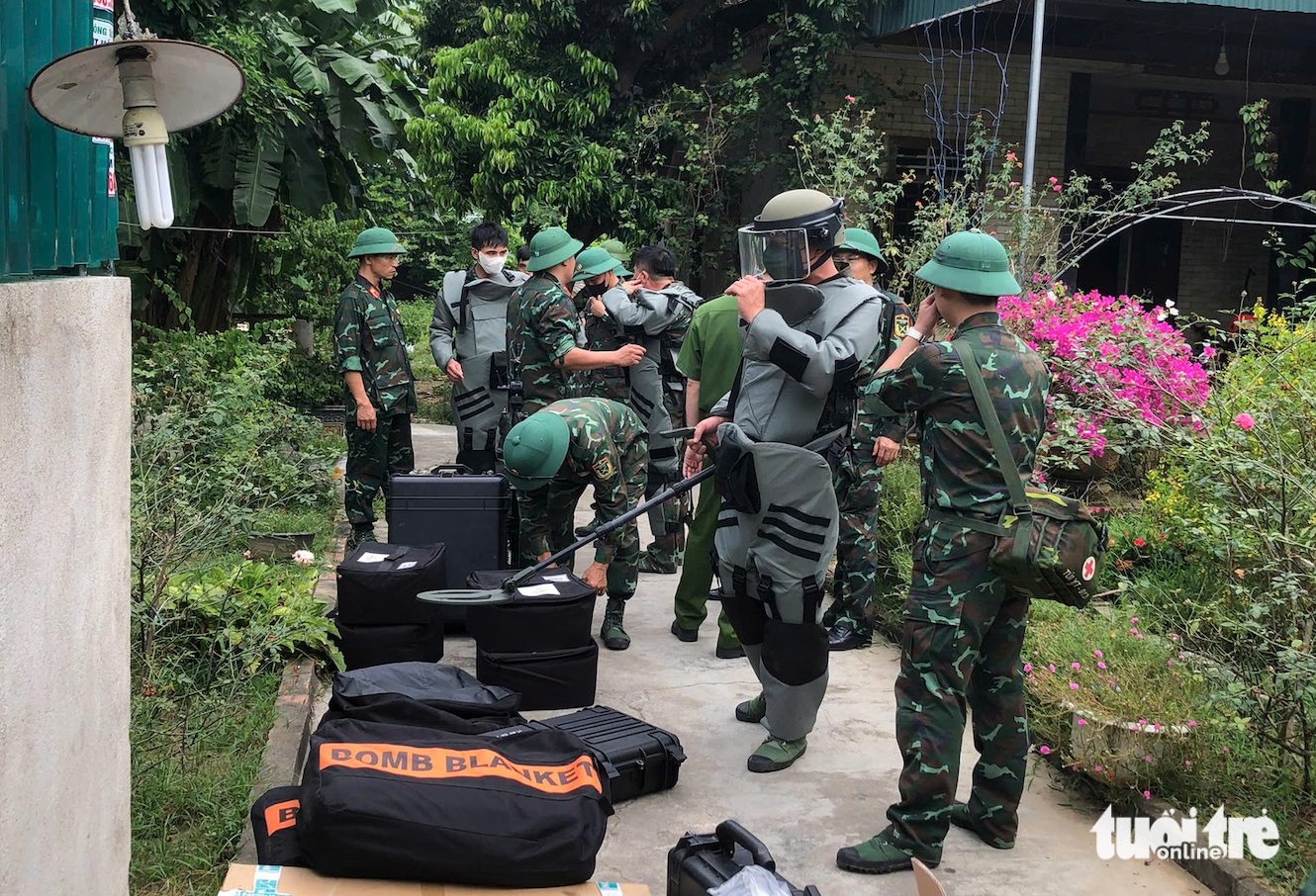 Hai vụ nổ làm 4 người thương vong: Công binh tới tìm vật liệu nào gây ra vụ nổ? - Ảnh 7.