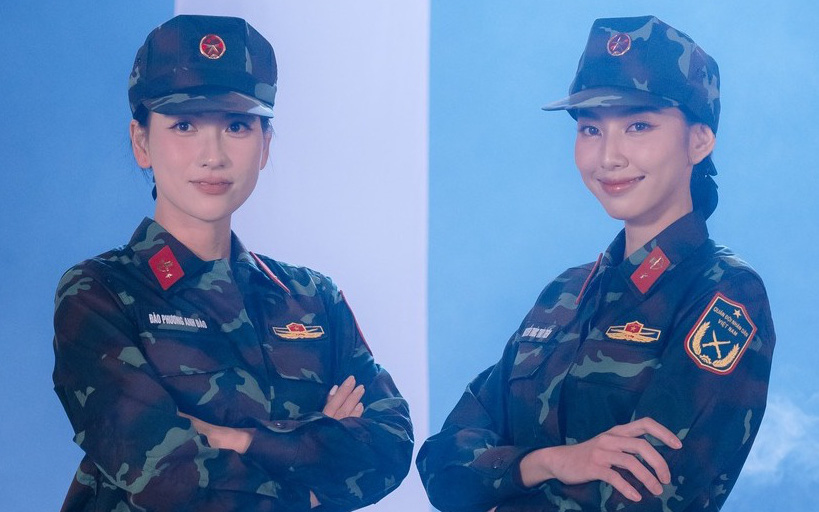 Tin tức giải trí 14-8: Mie và Uyển Ân sợ món rắn nướng khi nấu ăn dã chiến trong Sao nhập ngũ- Ảnh 2. Thùy Tiên khóc vì sợ, Phương Anh Đào xúc động khi tham gia Sao nhập ngũ