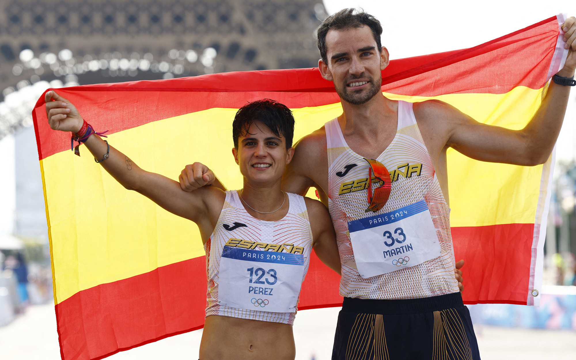 25.000 vận động viên tham dự giải marathon qua 3 nước Lào, Campuchia, Việt Nam- Ảnh 4. Tây Ban Nha giành HCV lịch sử môn đi bộ marathon tiếp sức hỗn hợp Olympic 2024
