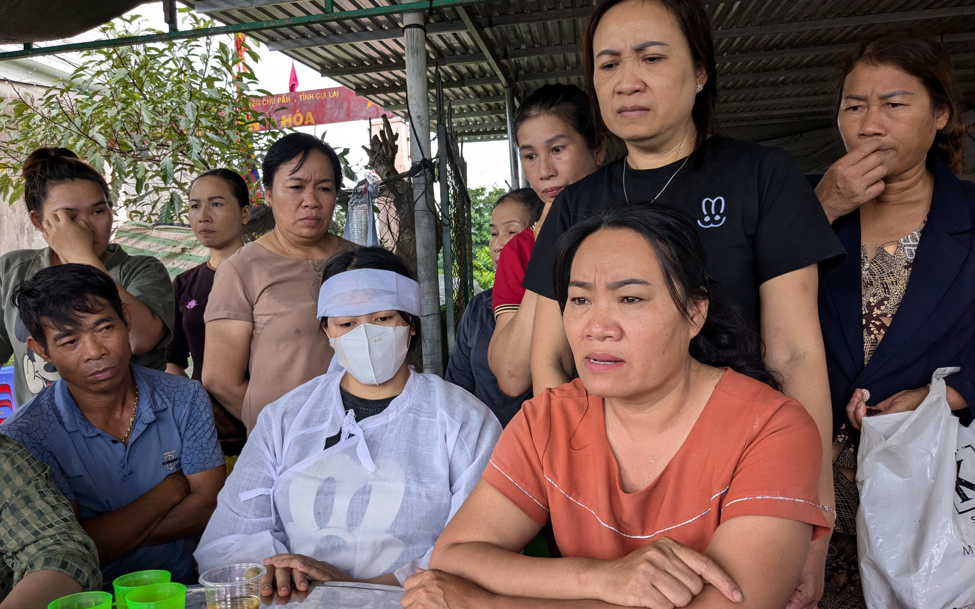 Công an vào cuộc nữ bệnh nhân tử vong khi thay van tim tại bệnh viện ở Buôn Ma Thuột- Ảnh 3. Công an vào cuộc nữ bệnh nhân tử vong khi thay van tim tại bệnh viện ở Buôn Ma Thuột- Ảnh 3.