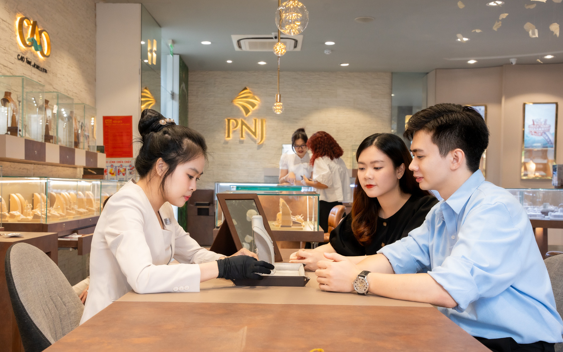 PNJ được APEA vinh danh thương hiệu truyền cảm hứng 2024 - Ảnh 5.