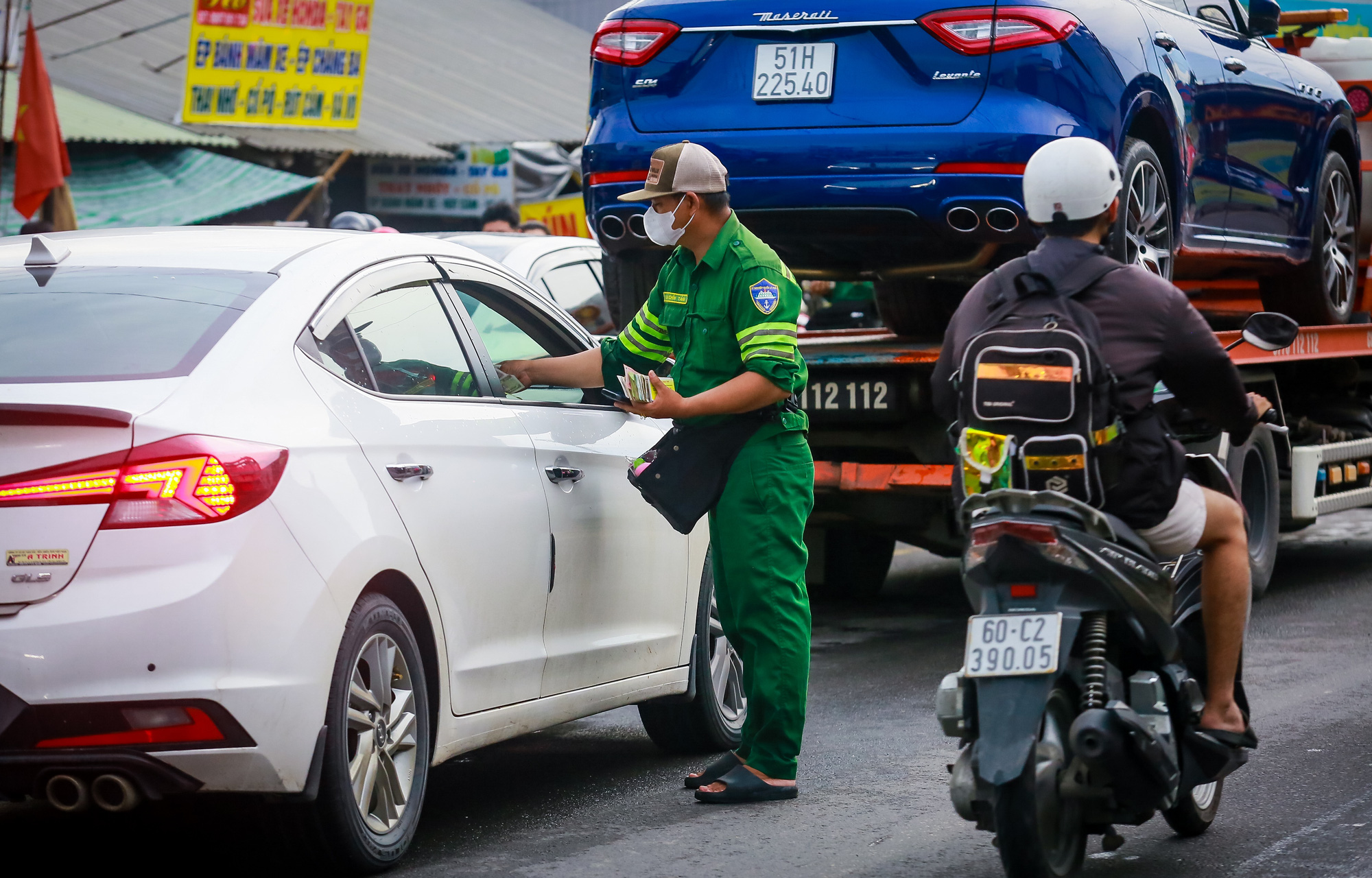 ‘Né’ cầu Long Thành trong thời gian sửa chữa, xe vẫn kẹt cứng đường vô phà Cát Lái - Ảnh 10.