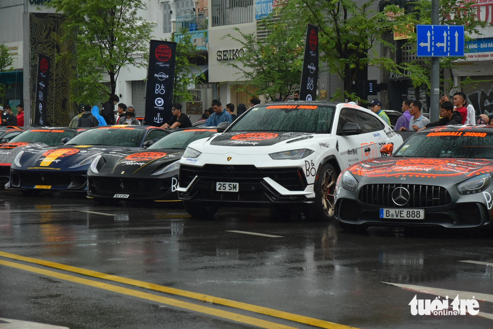 Dàn xe tham gia Gumball 3000 diễn ra tại Việt Nam đang thu hút sự chú ý giới chơi xe toàn cầu - Ảnh 9.