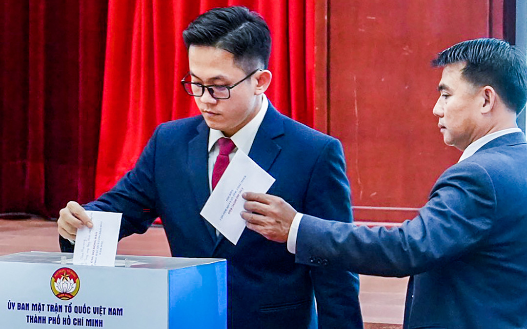 Vietnam Fatherland Front publishes 13,358 additional pages of statements - Photo 1. Mặt trận Tổ quốc Việt Nam công bố thêm 13.358 trang sao kê - Ảnh 1.