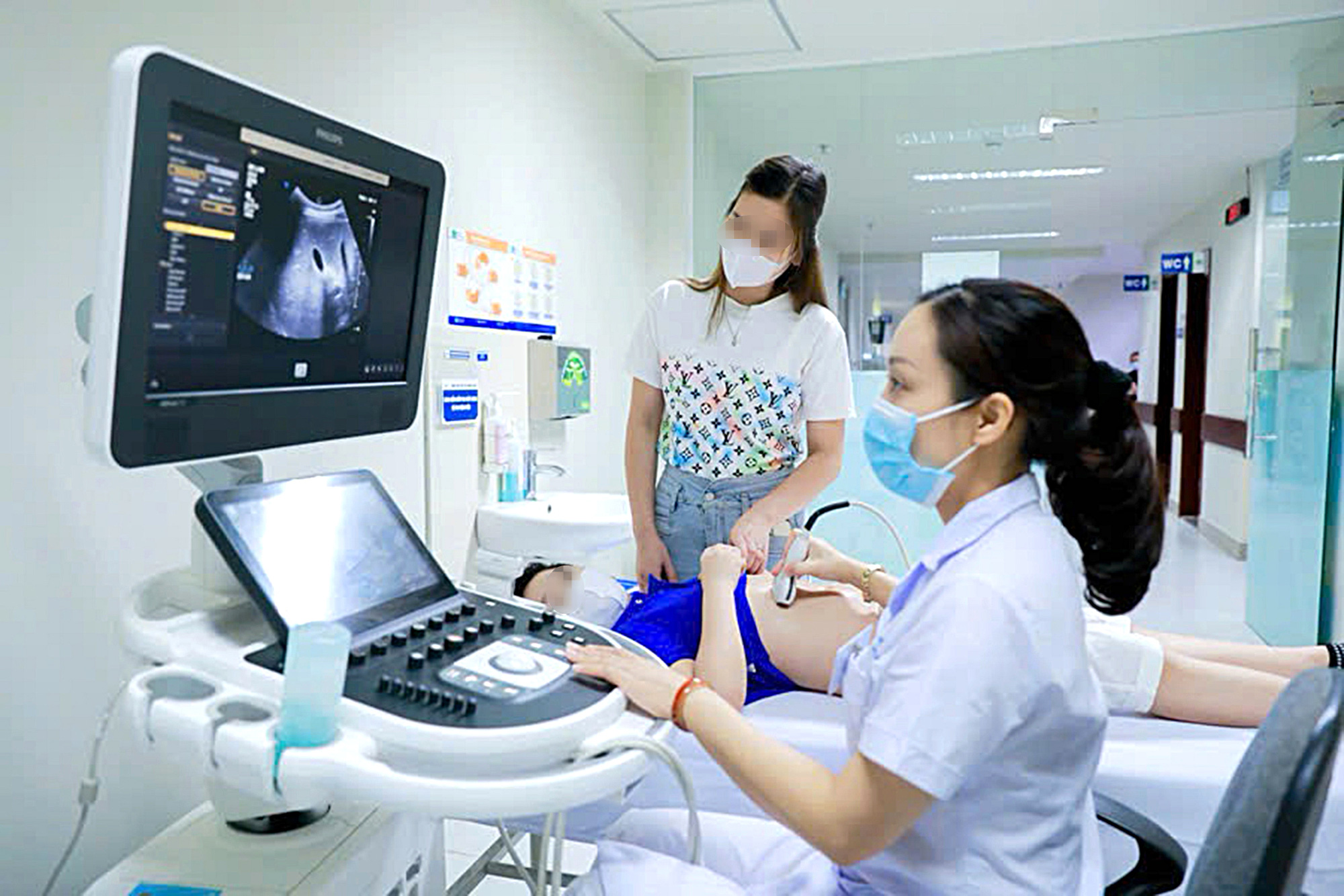 Xuất huyết tiêu hóa gia tăng ở trẻ em - Ảnh 1. Xuất huyết tiêu hóa gia tăng ở trẻ em - Ảnh 1.