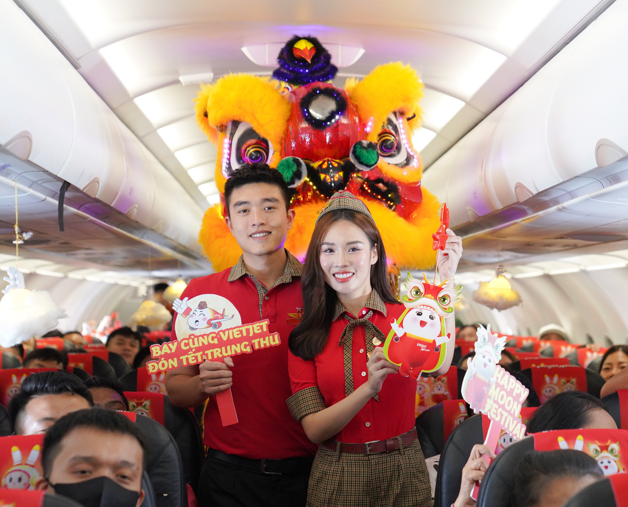 Vietjet dành tặng các bạn nhỏ Tết Trung thu ấm áp - Ảnh 1.