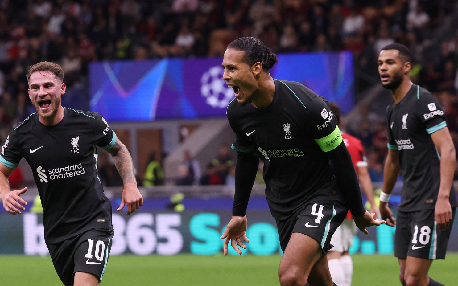 AC Milan hỗn loạn như Ibrahimovic - Ảnh 3.