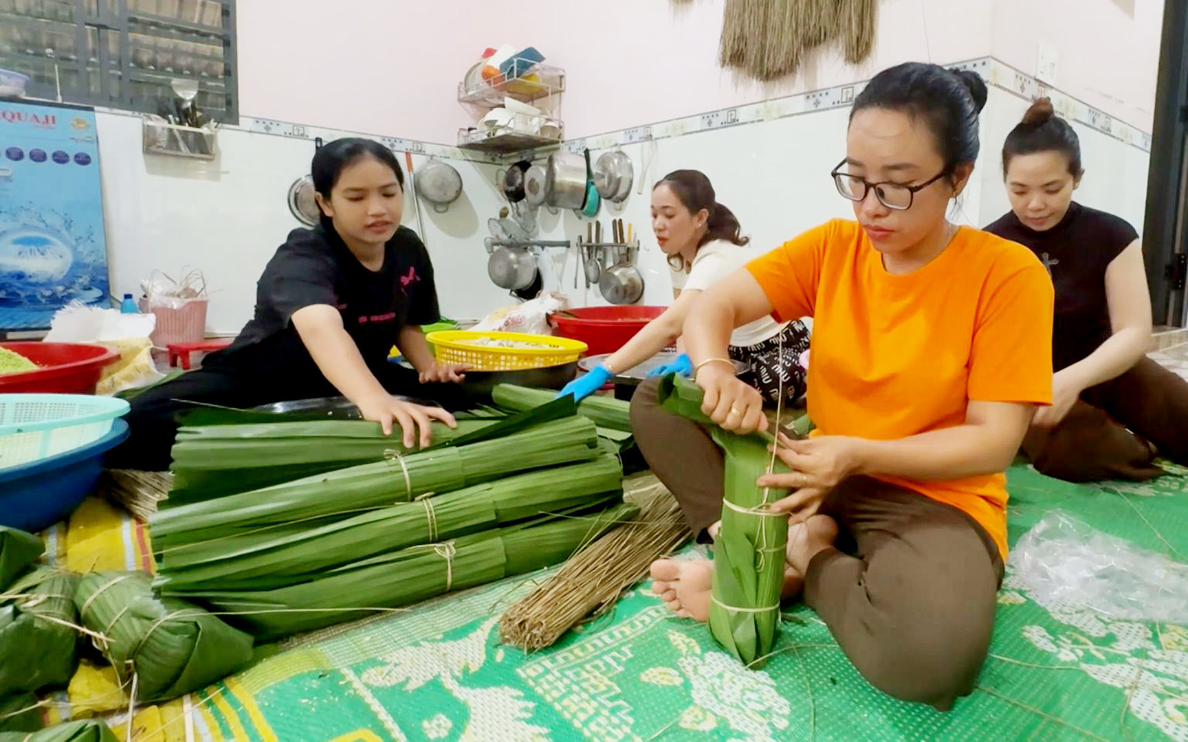 Cuộc thi Lan tỏa năng lượng tích cực 2024: Cùng nhau lan tỏa yêu thương - Ảnh 1.