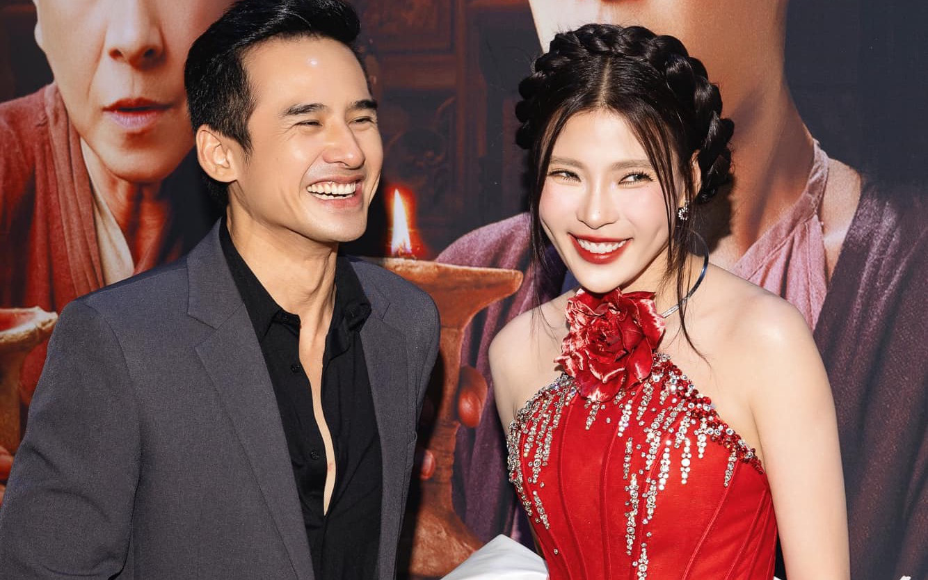 Chàng trai quê Phú Yên biến lồng gà, chổi chà, chiếu... thành thời trang ‘đẳng cấp’ - Ảnh 9.