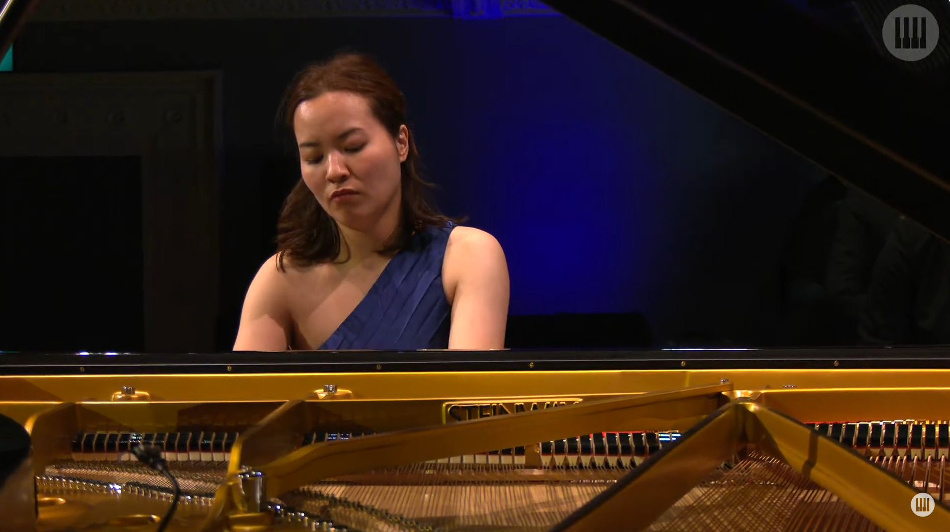 Lương Khánh Nhi xuất sắc giành giải ba cuộc thi Leeds International Piano Competition - Ảnh 4.