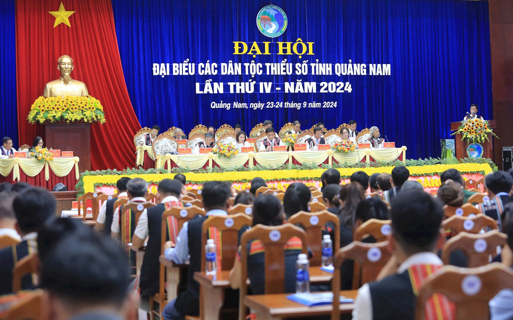 Các dân tộc thiểu số tỉnh Quảng Ngãi đoàn kết, chung sức hướng đến tương lai - Ảnh 5.