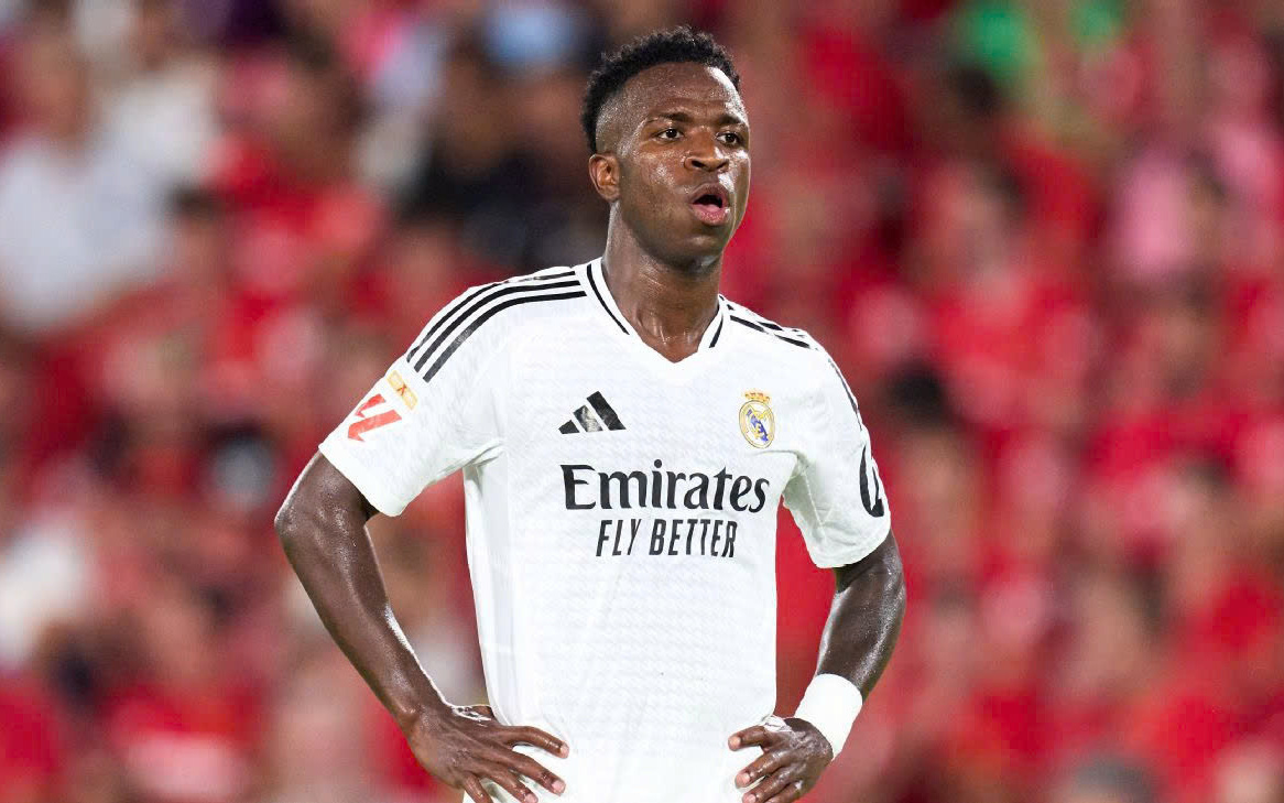 Vinicius chỉ trích UEFA vì lịch thi đấu 'điên rồ' khiến anh chấn thương - Ảnh 3.