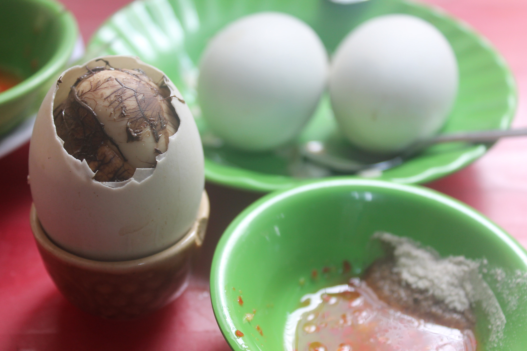 ‘Cưỡi’ metro trải nghiệm ẩm thực thỏa thích từ Bến Thành đến Suối Tiên - Ảnh 6. ‘Cưỡi’ metro trải nghiệm ẩm thực thỏa thích từ Bến Thành đến Suối Tiên - Ảnh 6.