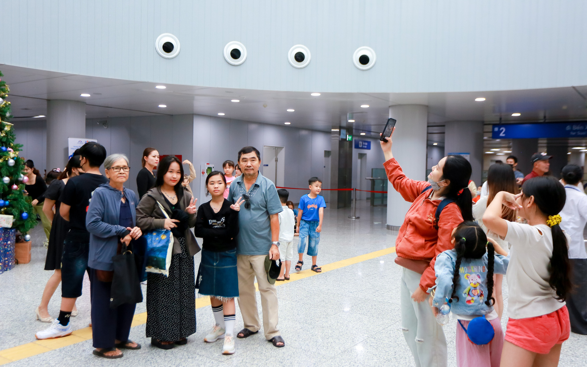 Metro số 1: làn gió mát cho giao thông đô thị TP.HCM - Ảnh 3.