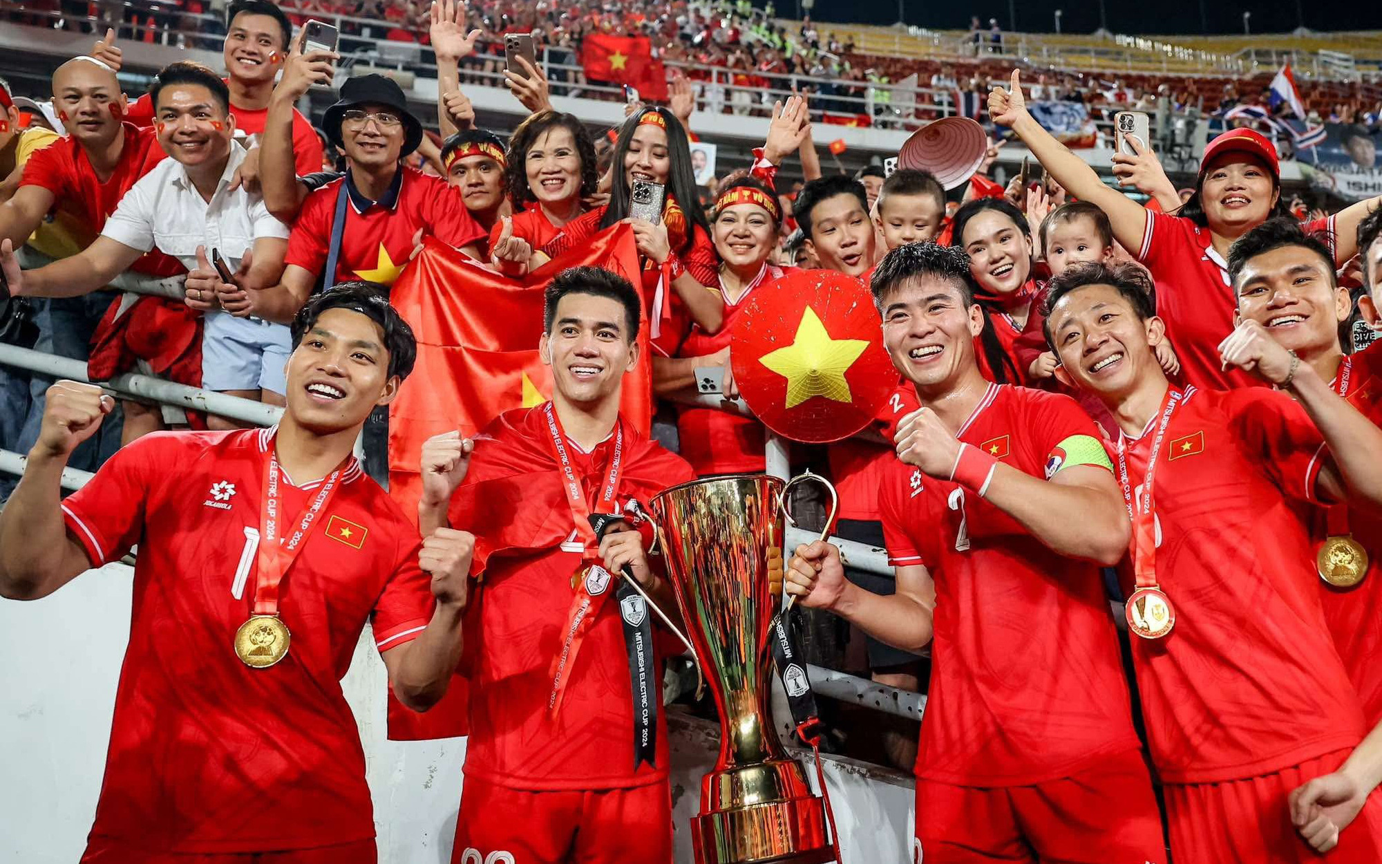 Tiến Linh nhận HCV ASEAN Cup 2024 sau 1 tháng - Ảnh 2.