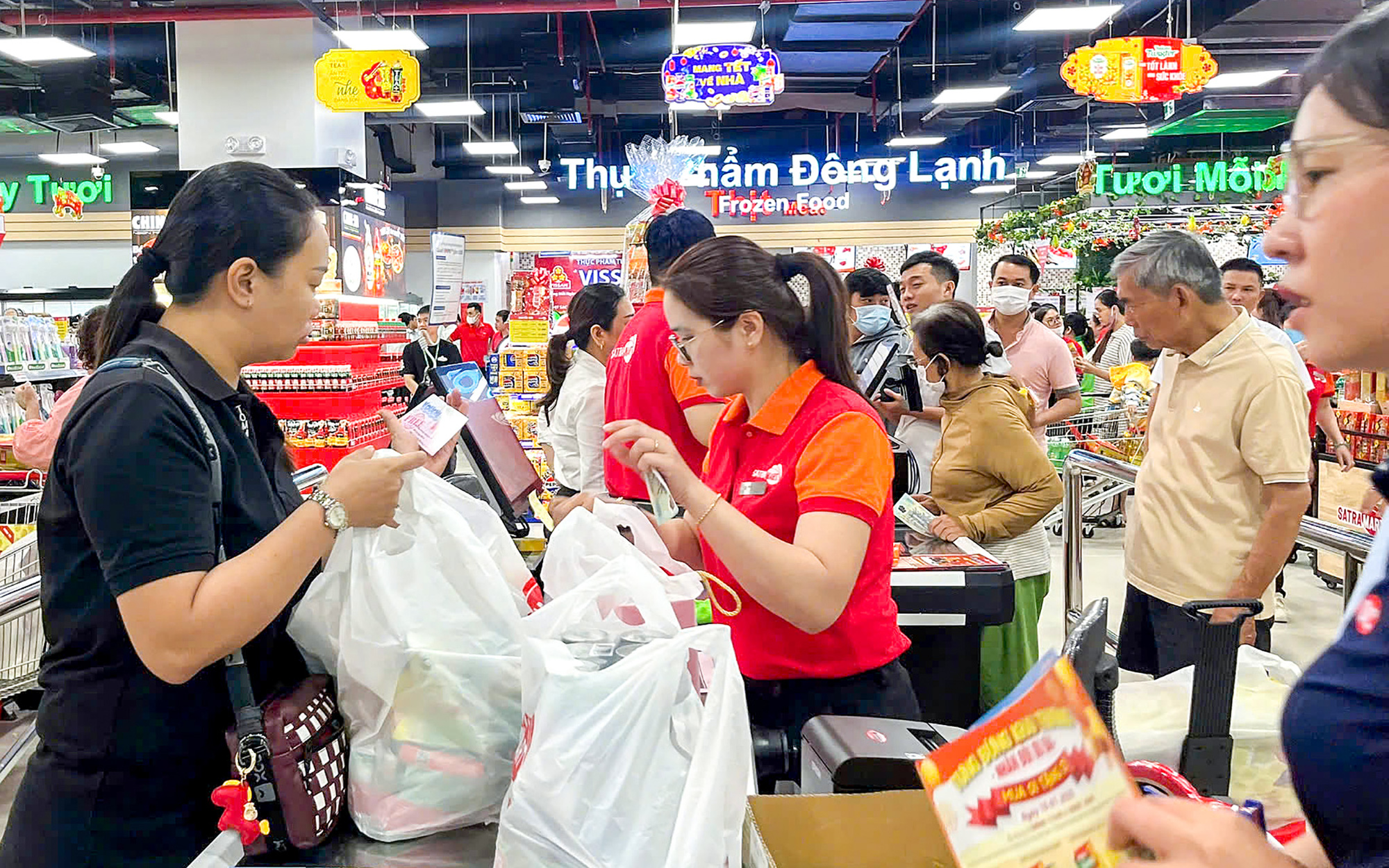 Mua sắm Tết tăng nhiệt - Ảnh 6.