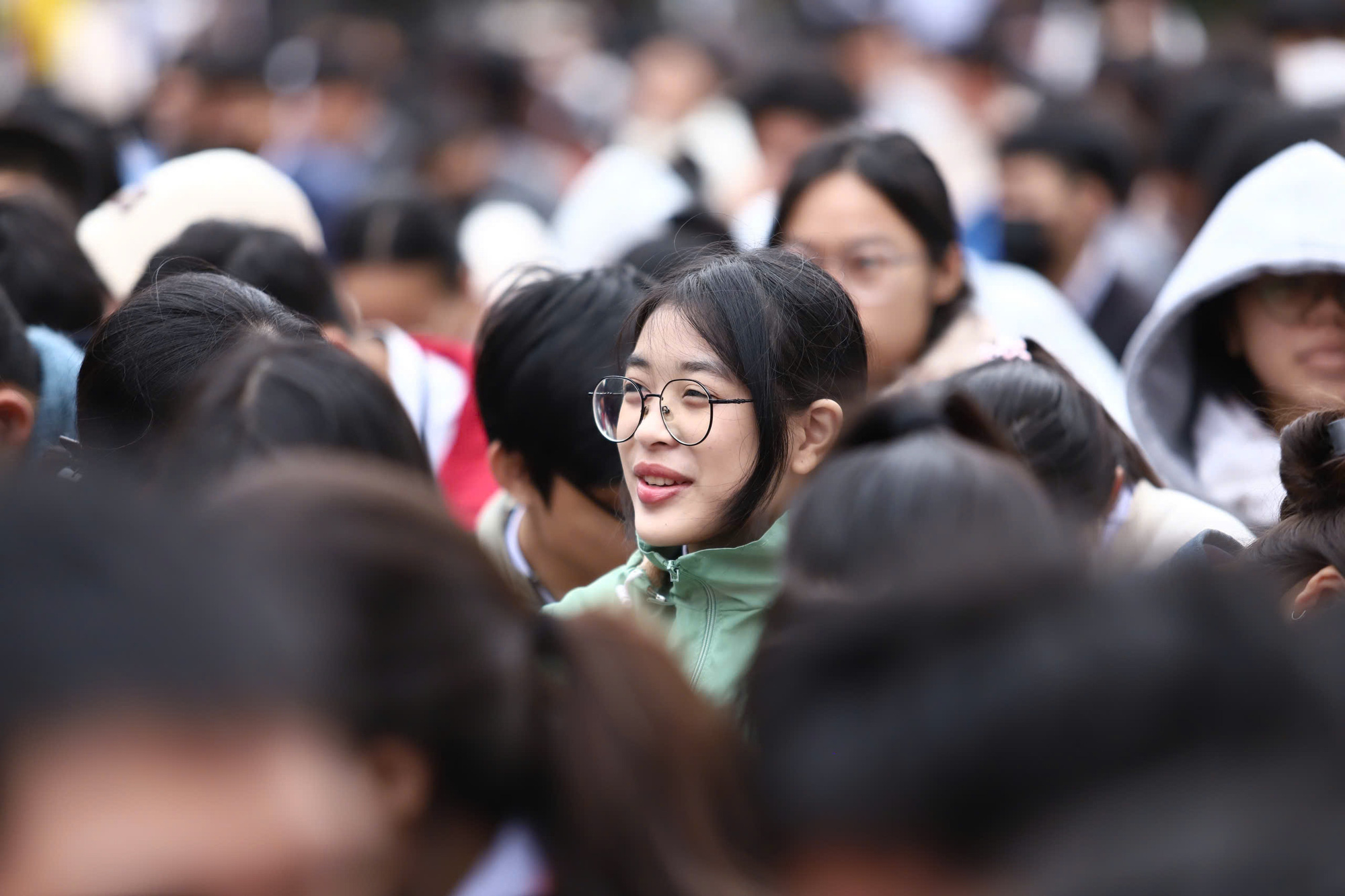 Sáng nay tư vấn tuyển sinh hướng nghiệp tại Buôn Ma Thuột, TP Vinh, TP Huế - Ảnh 11.