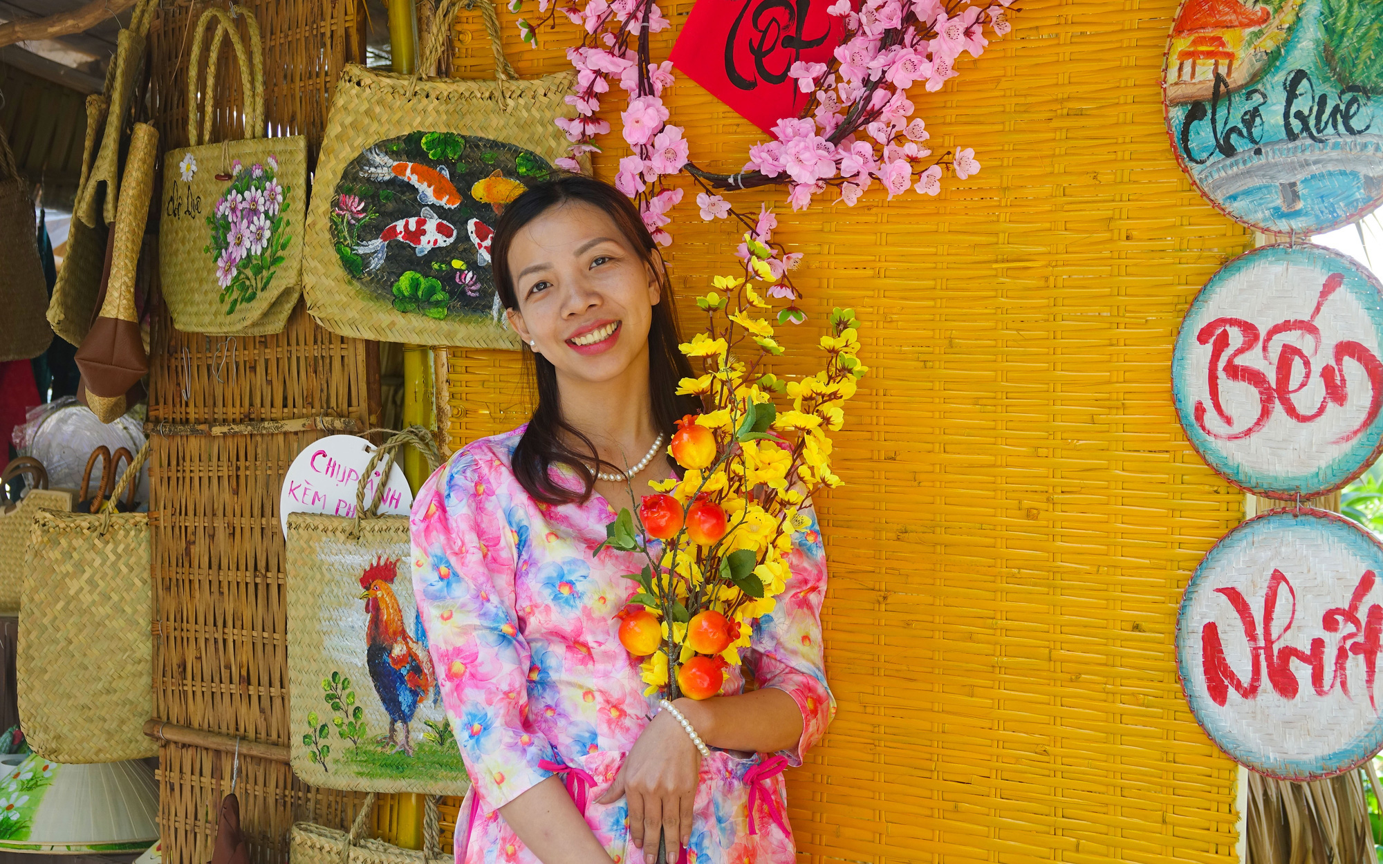 Họp chợ đông vui buổi chiều, thương nhớ chợ quê ngày cận Tết - Ảnh 13.