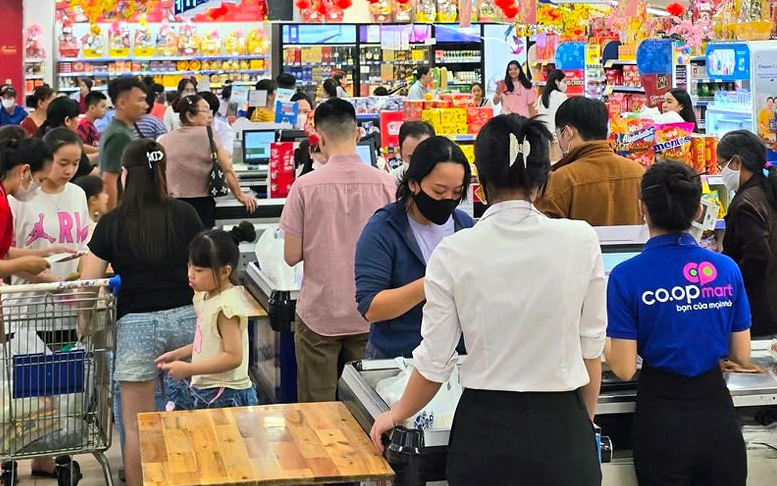 Xu hướng dịch chuyển 'ăn Tết' sang 'tận hưởng Tết' - Ảnh 4.