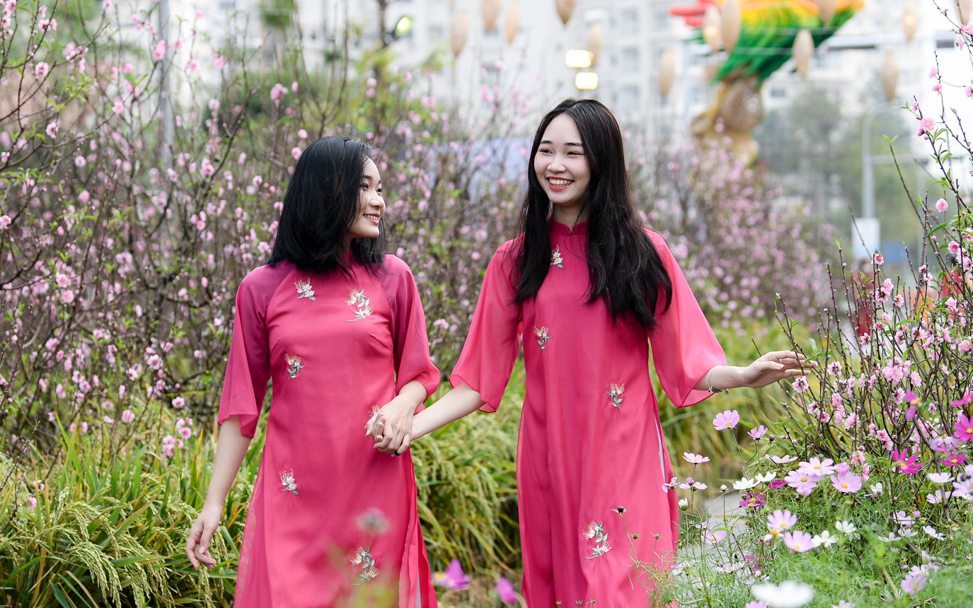 Không khí lạnh mạnh tràn về, miền Bắc mưa rét đậm trước Tết - Ảnh 2.
