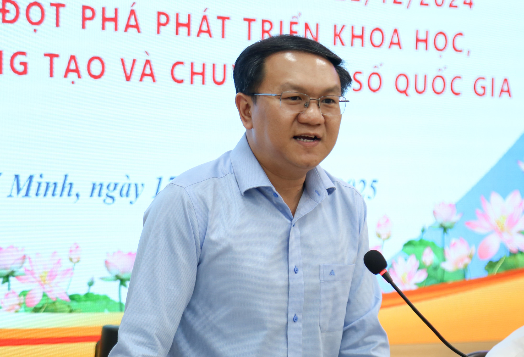 'TP.HCM cần hỗ trợ để doanh nghiệp Việt dùng công nghệ của người Việt'  - Ảnh 1.