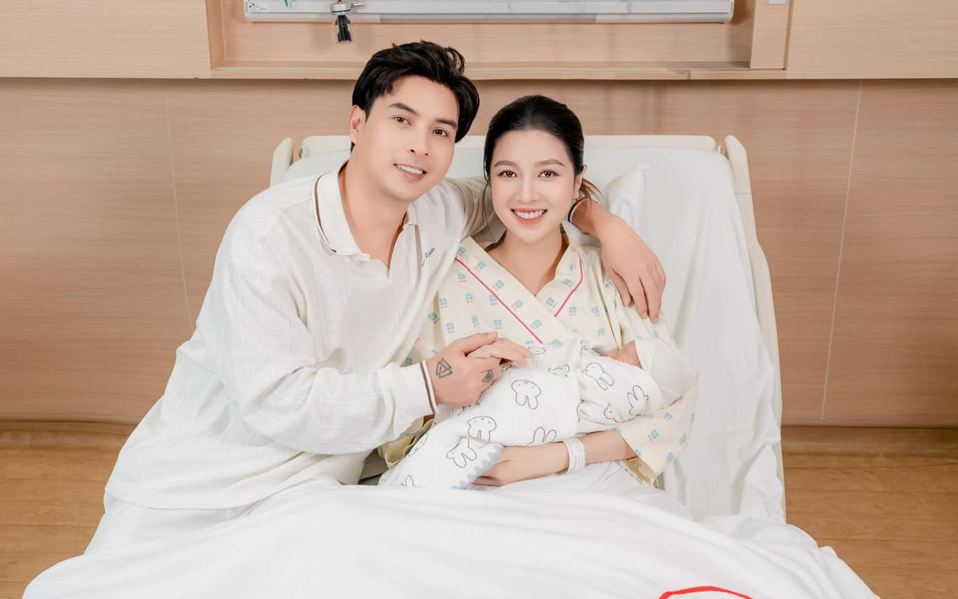 Duy Mạnh ‘cà khịa’ nạn làm màu, thích phông bạt - Ảnh 1.