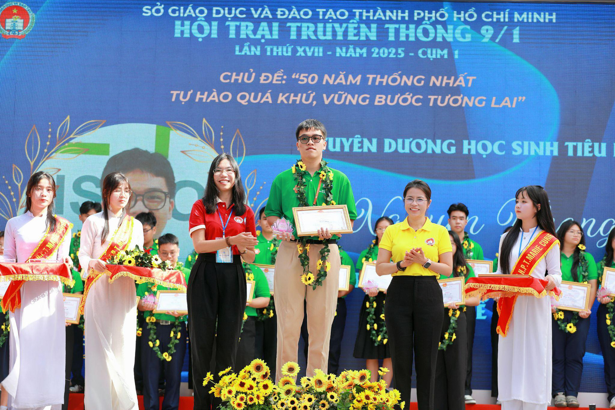 Cậu học trò Asian School chinh phục 2 trường đại học châu Âu - Ảnh 1.