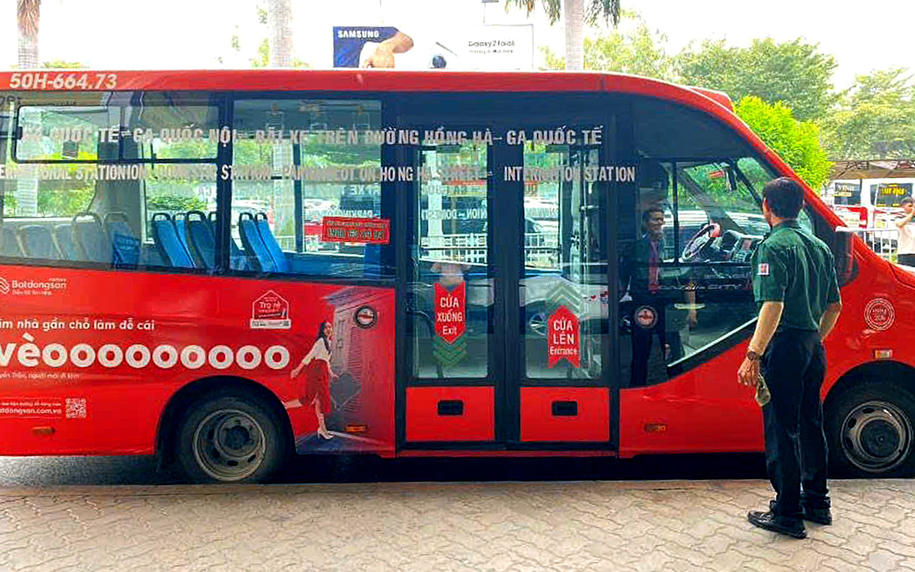 Nhiều chuyến bay bị ảnh hưởng bởi sương mù ở sân bay Vinh, Thọ Xuân - Ảnh 2.