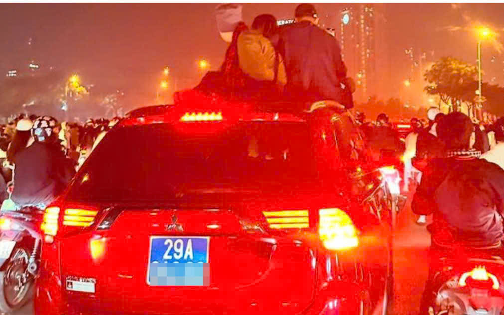 Các lỗi giao thông được Hà Nội đề xuất tăng mức phạt lên tới 120 triệu - Ảnh 2.