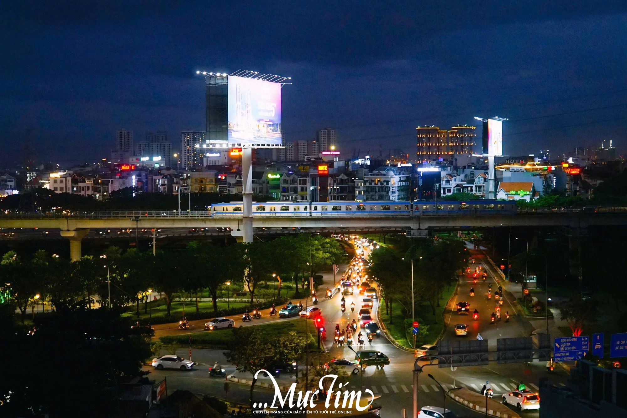 Du lịch đêm bằng metro: Đến ga Thảo Điền, ngồi rooftop ngắm thành phố lung linh- Ảnh 4.