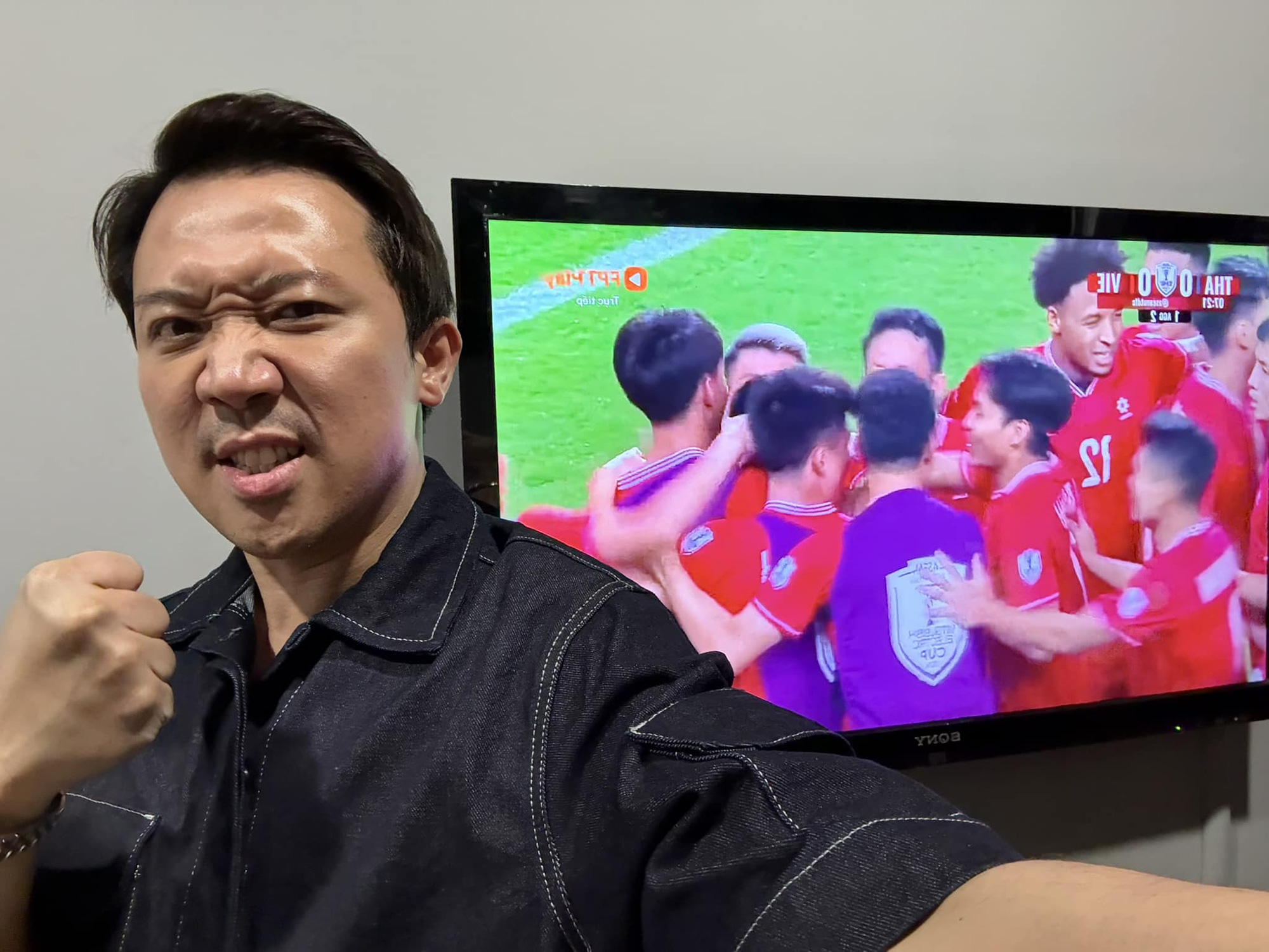 Trấn Thành, Mỹ Tâm mừng tuyển Việt Nam vô địch ASEAN Cup 2024 - Ảnh 9.