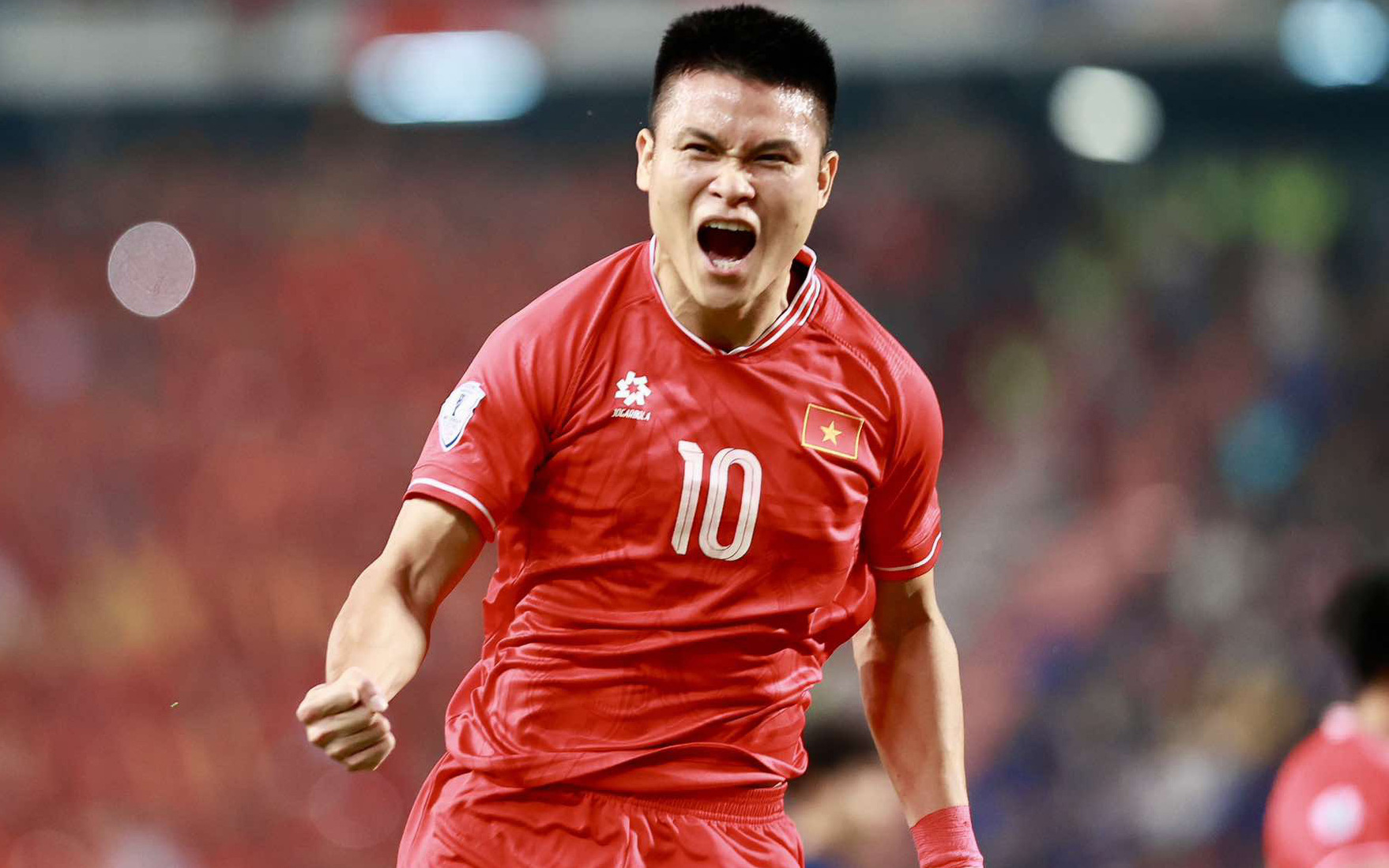 Bóng đá Việt Nam: Cần tận dụng bệ phóng ASEAN Cup - Ảnh 2.