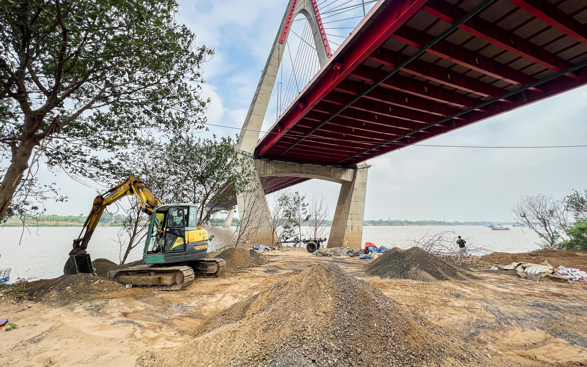 Chủ tịch Hà Nội: Nghiên cứu xây đập dâng trên sông Tô Lịch - Ảnh 2.