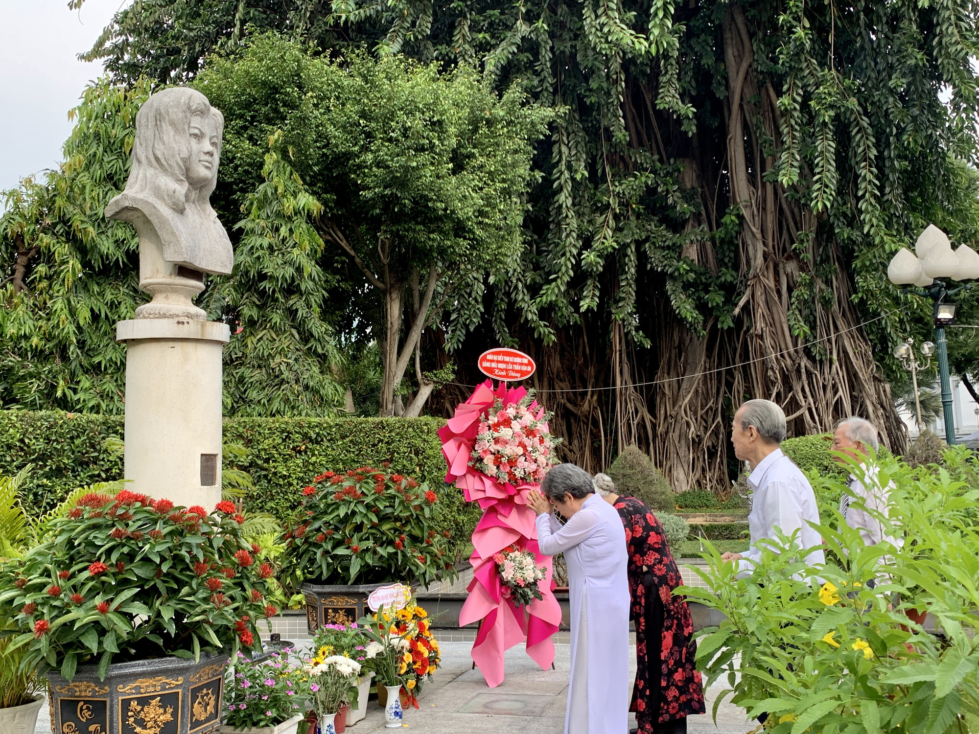 Sáng mãi ngọn lửa Trần Văn Ơn - Ảnh 6.