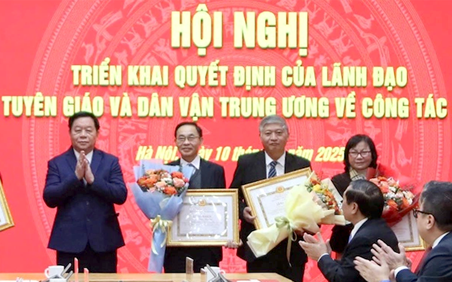 Công bố quyết định của Ban Thường vụ Đảng ủy Quốc hội về công tác cán bộ - Ảnh 4.