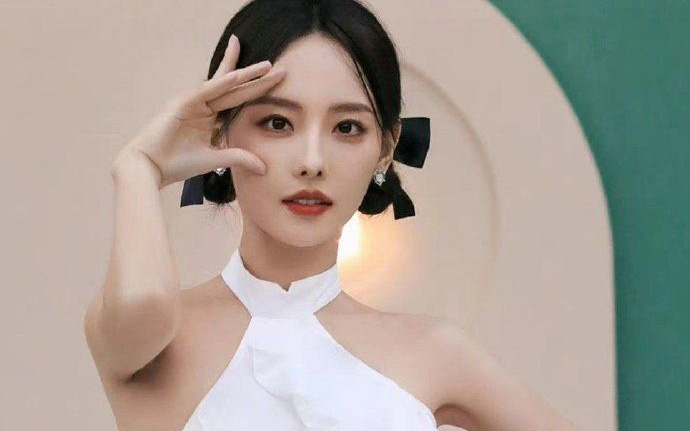 Quiz: Món quà Valentine tiết lộ ai đang thầm yêu bạn - Ảnh 3.