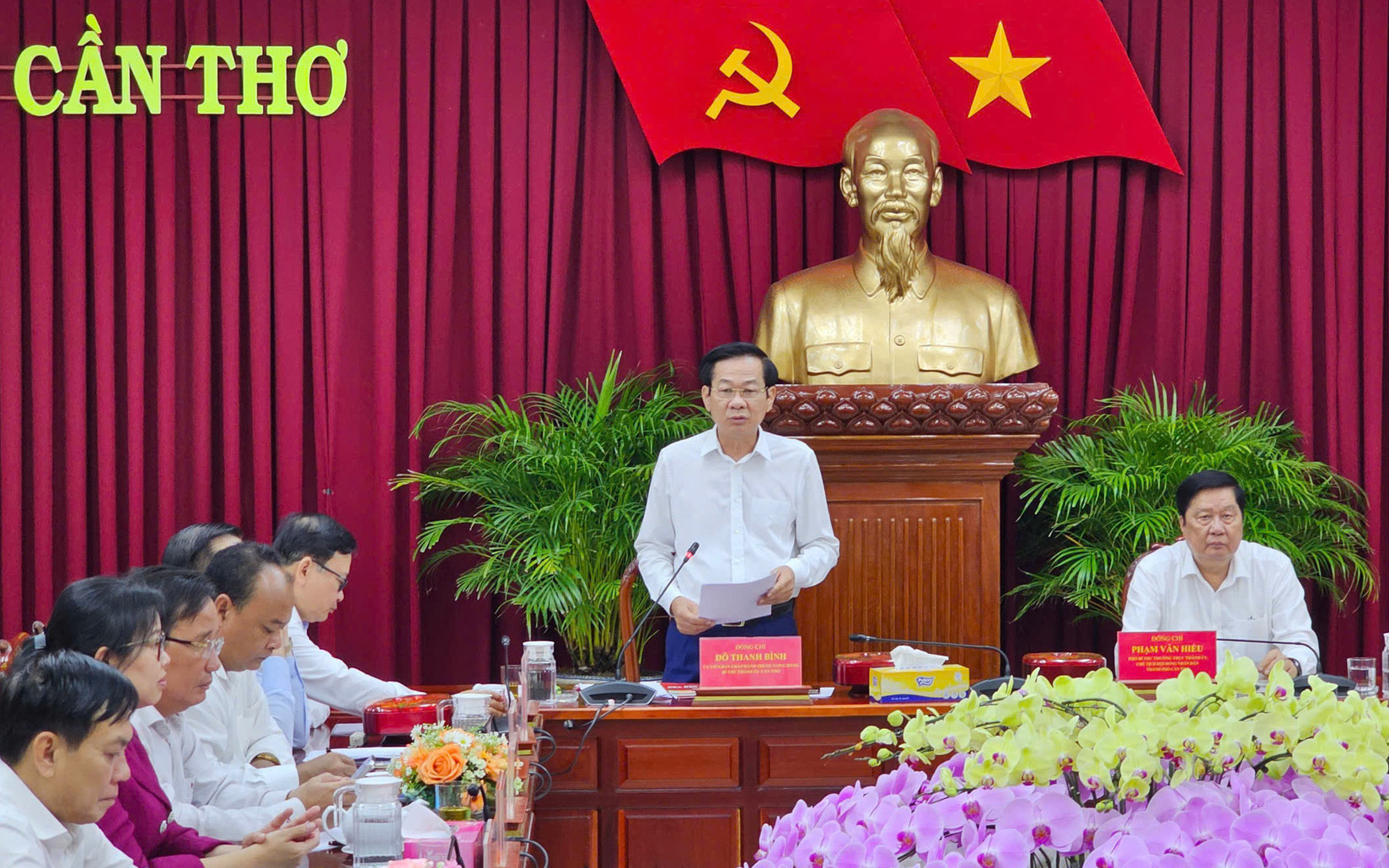 Sáu tân giám đốc sở sau hợp nhất của Cần Thơ là ai? - Ảnh 1.