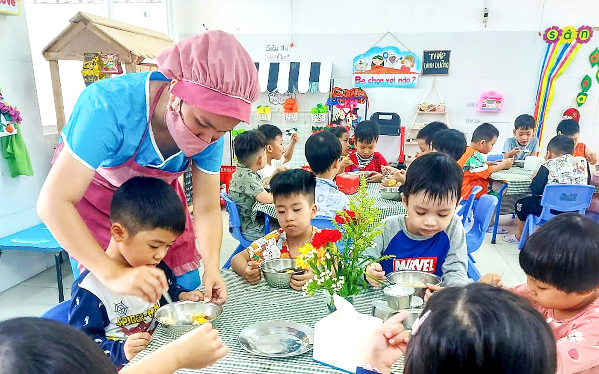 Lâm Đồng chỉ đạo hoả tốc xử lý thưởng giáo viên trước ngày 7-2 - Ảnh 3.
